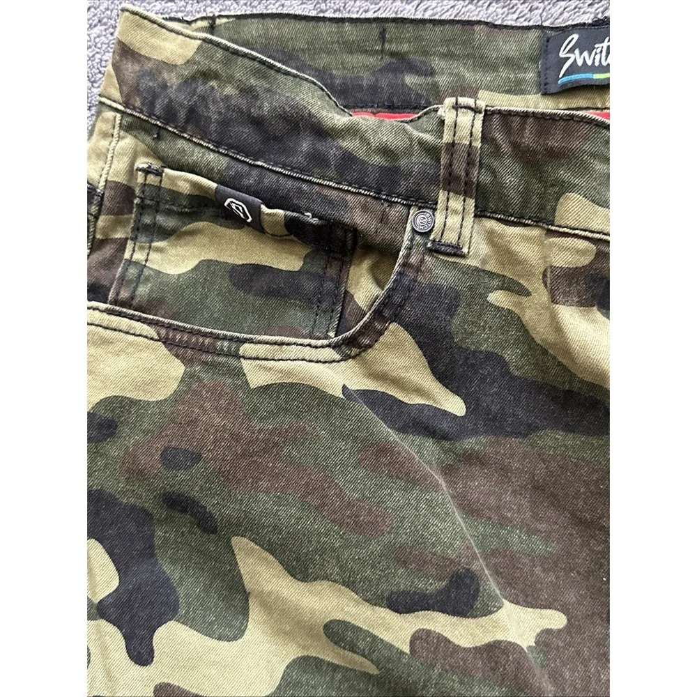 Switch Remarkable Camo Moto Jeans 38x34 Ribbed‎ Panel Stretch